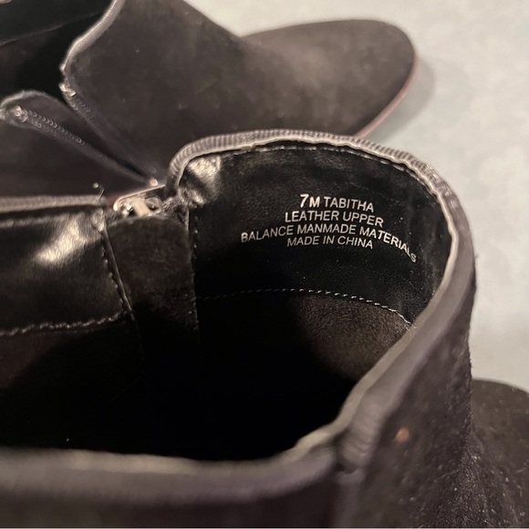 Crown Vintage sz 7 Tabitha black suede ankle booties - Picture 10 of 14